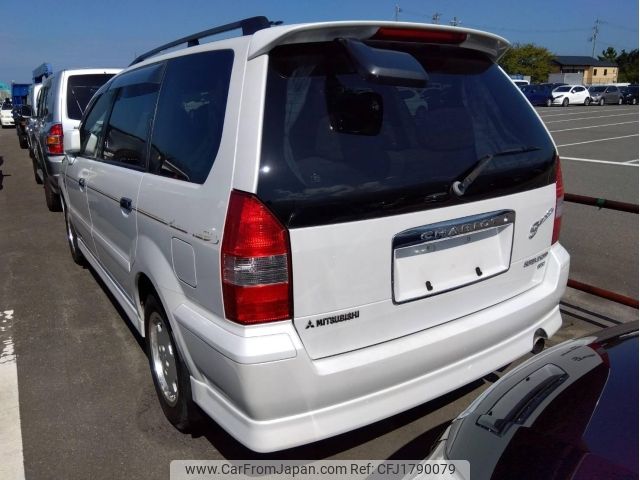 mitsubishi chariot-grandis 1999 CFJ1790079 image 2