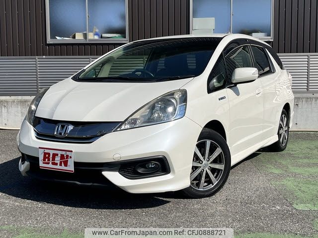 honda fit-shuttle 2014 -HONDA--Fit Shuttle DAA-GP2--GP2-3211284---HONDA--Fit Shuttle DAA-GP2--GP2-3211284- image 1