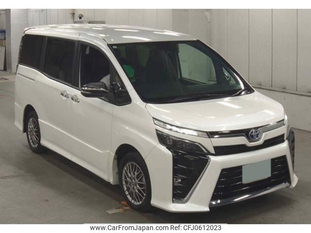 toyota voxy 2021 quick_quick_6AA-ZWR80W_0499010 image 1