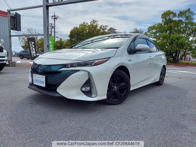 toyota prius-phv 2018 -TOYOTA--Prius PHV DLA-ZVW52--ZVW52-3095354---TOYOTA--Prius PHV DLA-ZVW52--ZVW52-3095354- image 1