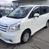 toyota noah 2008 769235-210307173536 image 1