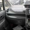 toyota noah 2008 NIKYO_TF85458 image 6