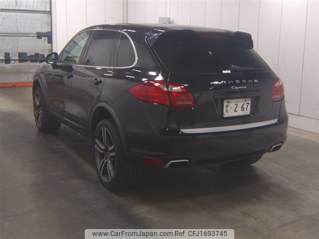 porsche cayenne 2012 CFJ1693745 image 2