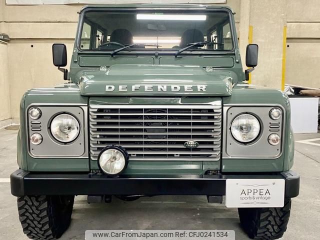 land-rover defender 2015 GOO_JP_700057071230240918001 image 2