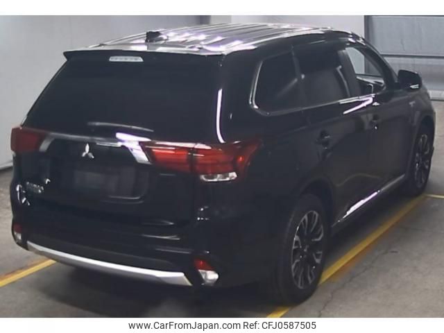 mitsubishi outlander-phev 2015 quick_quick_DLA-GG2W_0305160 image 2