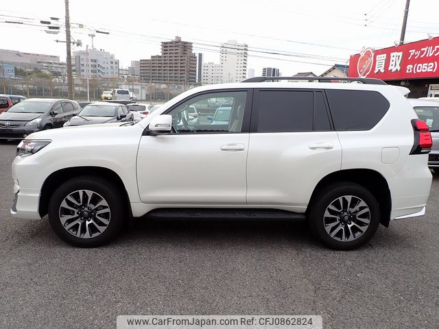 toyota land-cruiser-prado 2023 25012802 image 2