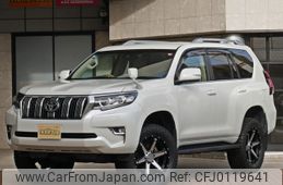 toyota land-cruiser-prado 2018 -TOYOTA--Land Cruiser Prado LDA-GDJ150W--GDJ150-0032586---TOYOTA--Land Cruiser Prado LDA-GDJ150W--GDJ150-0032586-