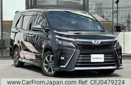 toyota voxy 2018 -TOYOTA--Voxy DBA-ZRR80W--ZRR80-0472469---TOYOTA--Voxy DBA-ZRR80W--ZRR80-0472469-