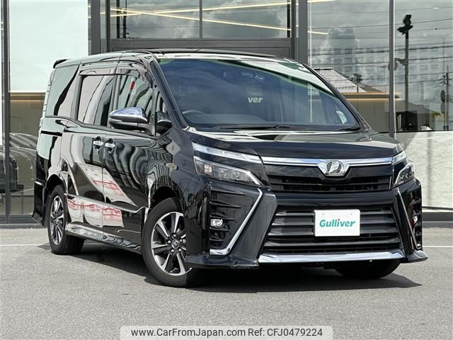 toyota voxy 2018 -TOYOTA--Voxy DBA-ZRR80W--ZRR80-0472469---TOYOTA--Voxy DBA-ZRR80W--ZRR80-0472469- image 1