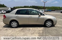 nissan tiida-latio 2011 CFJ1512275