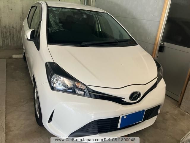 toyota vitz 2014 CFJ1800045 image 1