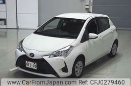 toyota vitz 2017 -TOYOTA--Vitz DBA-KSP130--KSP130-2209900---TOYOTA--Vitz DBA-KSP130--KSP130-2209900-