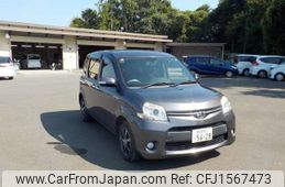 toyota sienta 2013 CFJ1567473