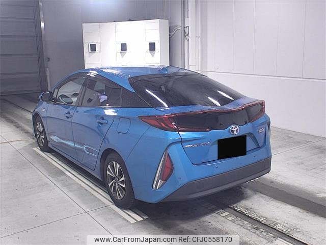 toyota prius-phv 2017 -TOYOTA--Prius PHV ZVW52-3024599---TOYOTA--Prius PHV ZVW52-3024599- image 2