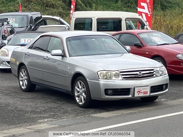 nissan gloria-sedan 2004 GOO_JP_700040018730241025001 image 2