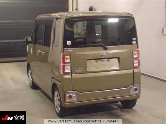 toyota pixis-mega 2016 CFJ1758447 image 2