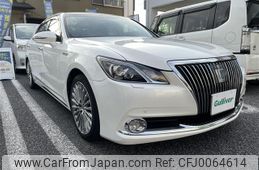 toyota crown-majesta 2013 -TOYOTA--Crown Majesta DAA-GWS214--GWS214-6001183---TOYOTA--Crown Majesta DAA-GWS214--GWS214-6001183-