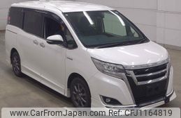toyota esquire 2017 quick_quick_DAA-ZWR80G_ZWR80-0298045