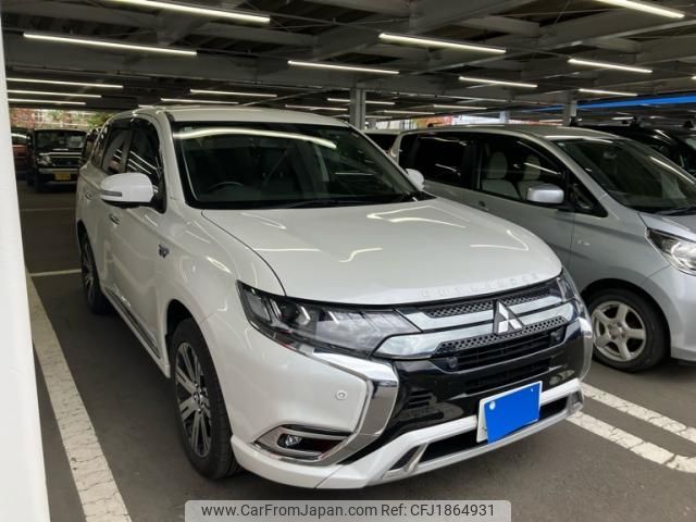 mitsubishi outlander-phev 2020 CFJ1864931 image 2