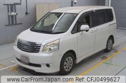 toyota noah 2010 -TOYOTA--Noah DBA-ZRR70Gｶｲ--ZRR70-0382644---TOYOTA--Noah DBA-ZRR70Gｶｲ--ZRR70-0382644-