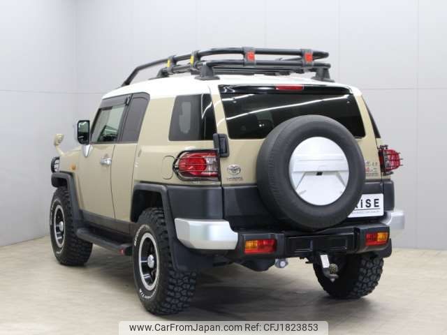 toyota fj-cruiser 2013 CFJ1823853 image 2