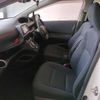toyota sienta 2015 -TOYOTA--Sienta DBA-NSP170G--NSP170-7021568---TOYOTA--Sienta DBA-NSP170G--NSP170-7021568- image 9