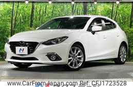 mazda axela 2015 CFJ1723528