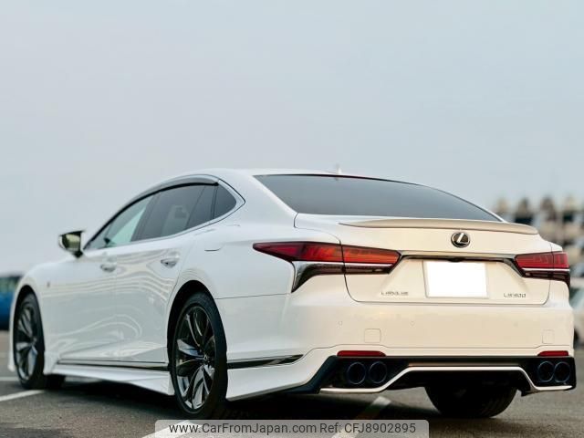 lexus ls 2018 CFJ8902895 image 2