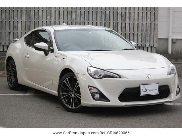 toyota 86 2015 quick_quick_ZN6_ZN6-054911 image 1