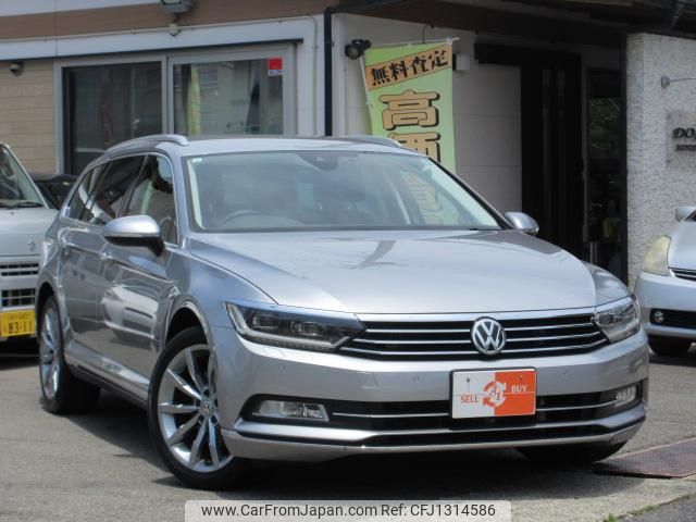 volkswagen passat-variant 2018 quick_quick_DBA-3CCZE_WVWZZZ3CZJE104884 image 1