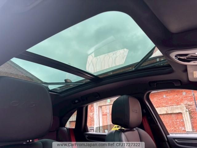 porsche macan 2020 CFJ1727322 image 2