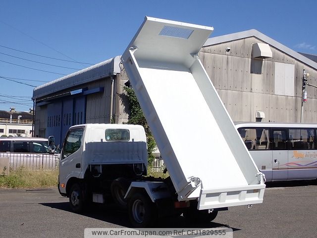hino dutro 2013 CFJ1829555 image 2