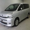 toyota voxy 2010 -トヨタ--ｳﾞｫｸｼｰ ZRR75G--0072195---トヨタ--ｳﾞｫｸｼｰ ZRR75G--0072195- image 1