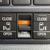 toyota voxy 2017 quick_quick_ZRR80W_ZRR80-0334762 image 5