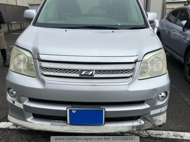 toyota noah 2006 -TOYOTA--Noah DBA-AZR65G--AZR65-3002327---TOYOTA--Noah DBA-AZR65G--AZR65-3002327- image 1