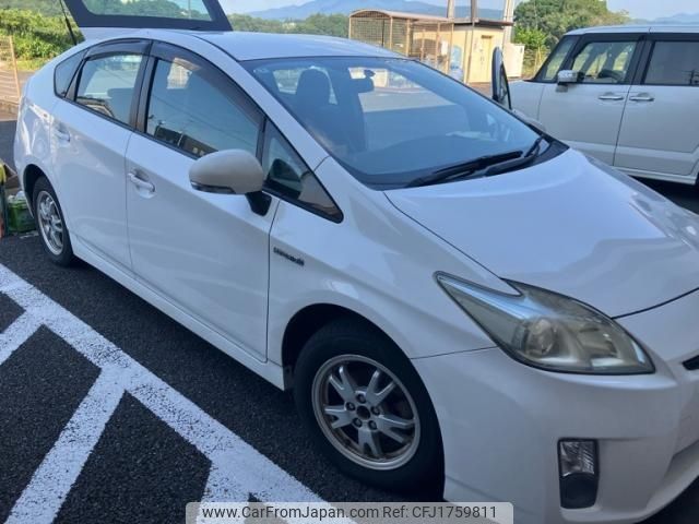 toyota prius 2010 CFJ1759811 image 2
