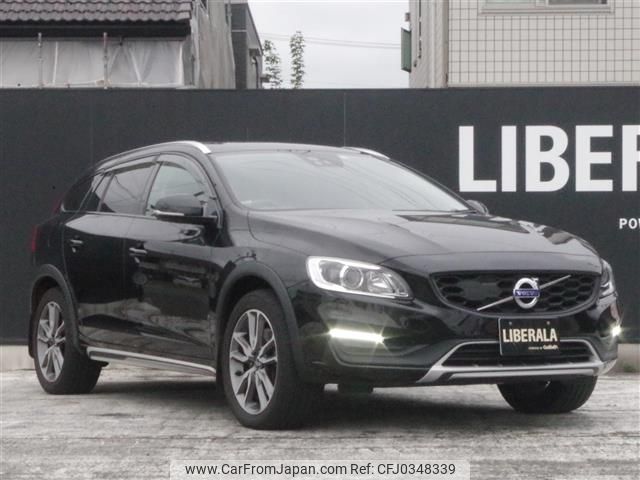 volvo v60 2017 -VOLVO--Volvo V60 LDA-FD4204T--YV1FZA8RDJ2044970---VOLVO--Volvo V60 LDA-FD4204T--YV1FZA8RDJ2044970- image 1