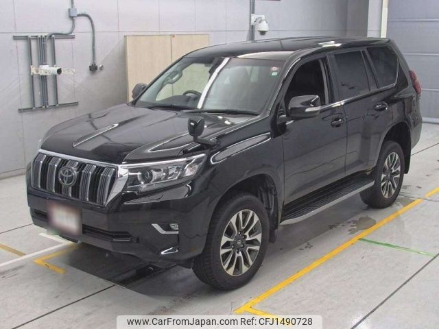 toyota land-cruiser-prado 2022 CFJ1490728 image 1