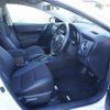 toyota auris 2017 quick_quick_DAA-ZWE186H_ZWE186-1008096 image 14