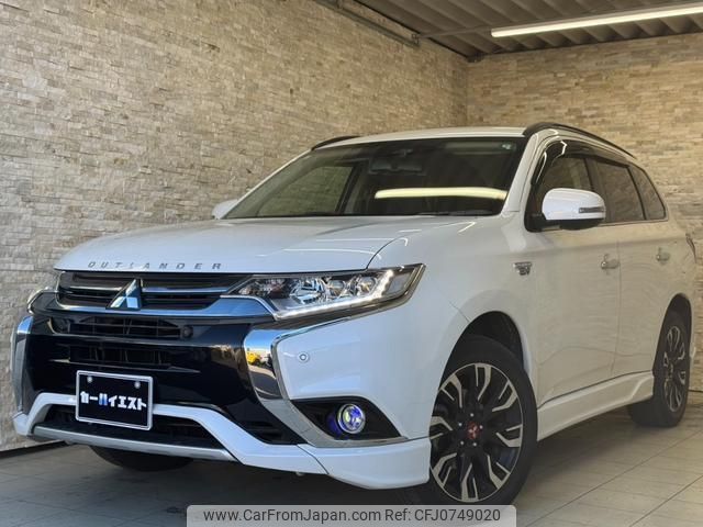 mitsubishi outlander-phev 2017 quick_quick_GG2W_GG2W-0402250 image 1