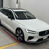 volvo v60 2023 CFJ1634846 image 1