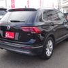 volkswagen tiguan 2017 -VOLKSWAGEN--VW Tiguan ABA-5NCZE--WVGZZZ5NTZHW870063---VOLKSWAGEN--VW Tiguan ABA-5NCZE--WVGZZZ5NTZHW870063- image 5