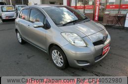 toyota vitz 2007 CFJ4052980