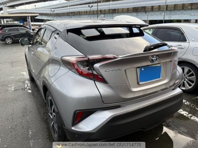 toyota c-hr 2017 CFJ1714770 image 2
