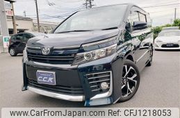 toyota voxy 2014 -TOYOTA--Voxy DBA-ZRR80W--ZRR80-0084058---TOYOTA--Voxy DBA-ZRR80W--ZRR80-0084058-