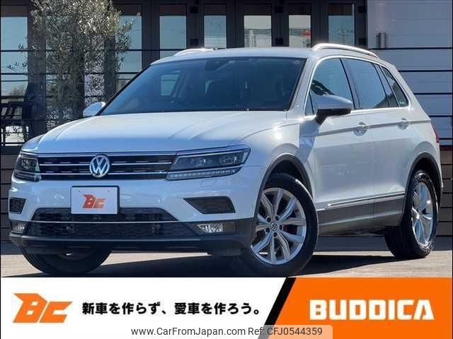 volkswagen tiguan 2019 -VOLKSWAGEN--VW Tiguan 5NCZD--KW359007---VOLKSWAGEN--VW Tiguan 5NCZD--KW359007- image 1