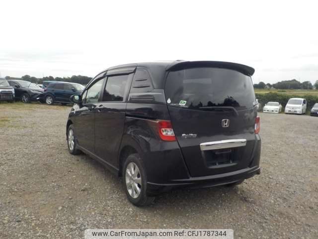 honda freed-spike 2010 CFJ1787344 image 2
