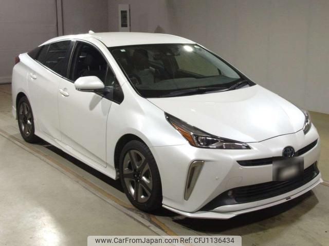 toyota prius 2020 quick_quick_6AA-ZVW51_6176831 image 1
