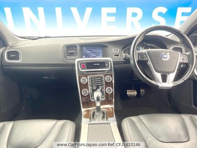 volvo v60 2013 quick_quick_FB6304T_YV1FW90H6E1165863 image 2