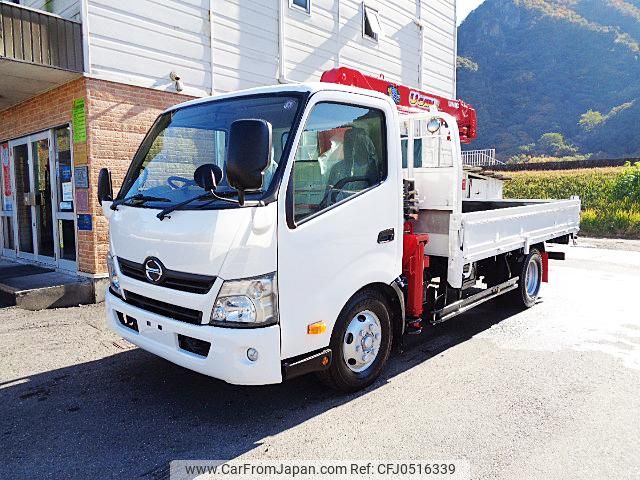 hino dutro 2013 GOO_NET_EXCHANGE_0220150A30241115W001 image 1